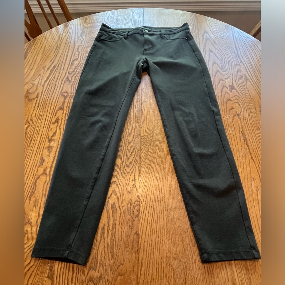 Liverpool Women's green Trousers